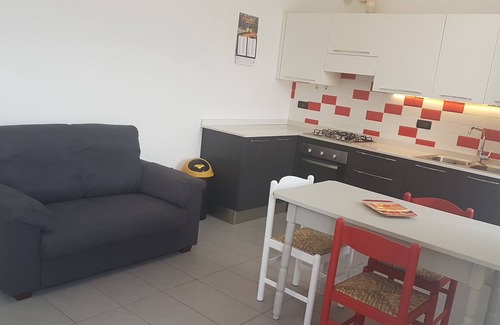 Susa Apartment | Cozy mini apartment with private parking 5 minutes from the lake