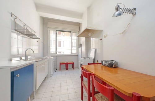 Nomentano Apartment | Cremona, Bright 1 Br Apartment Near Piazza Bologna By Halldis