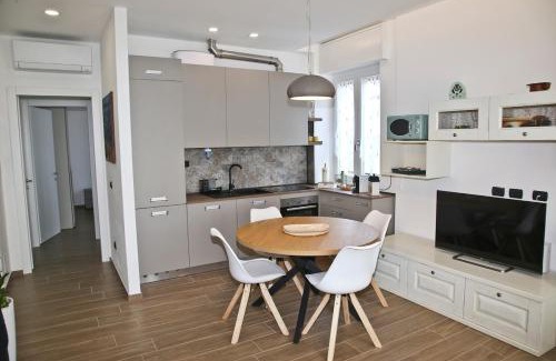 Legnano Apartment | Da Santa - Center, Fiera Rho, Malpensa, Milan, Laghi