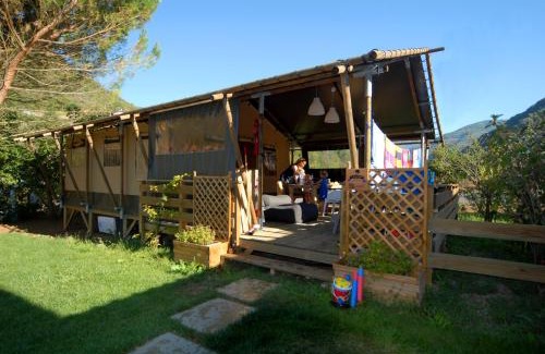 Isolabona Resort | Delle Rose Camping & Glamping Village