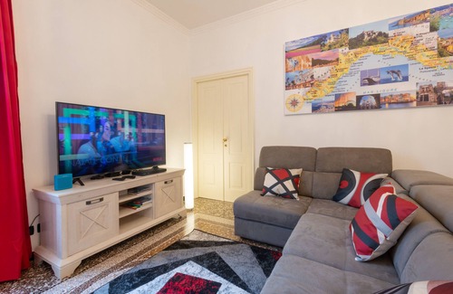 Carignano Apartment | Elegance and Comfort, Strategic between Sea and Center