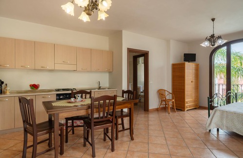 Racale Apartment | Experience Italian flair up close - Monolocale 900