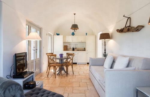 Monopoli Villa | Fico d'India: Luxury Apartments in Monopoli, Pet Friendly