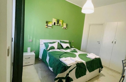 Zungoli Bed & Breakfast | Guest House " La Corte" Green Orchid. An oasis of serenity and refinement.