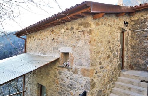 Fornovolasco House | Holiday home in Fornovolasco in a quiet location