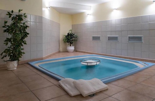 Passo Pramollo Hotel | Hotel ∙ 2 guests