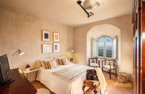Loreto House | House ∙ 6 bedrooms ∙ 12 guests