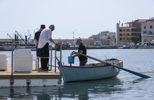Bisceglie Boat Rental | Houseboat Marina Resorts