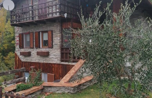 Mompantero Ski Chalet | 85 m² Chalet ∙ 2 bedrooms ∙ 4 guests