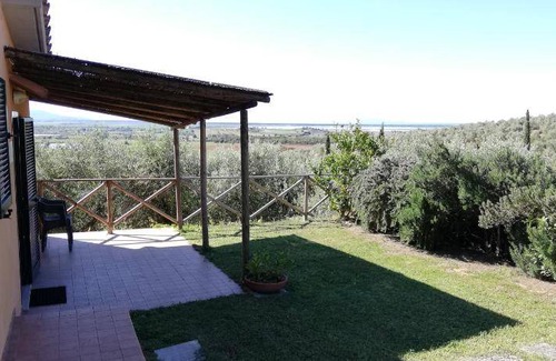 Castiglione della Pescaia House | 80 m² House ∙ 3 bedrooms ∙ 5 guests