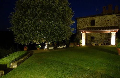 Civitella in Val di Chiana Villa | 500 m² Villa ∙ 5 bedrooms ∙ 10 guests