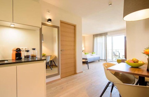 Caldaro Sulla Strada del Vino Apartment | 80 m² Serviced apartment ∙ 2 bedrooms ∙ 7 guests
