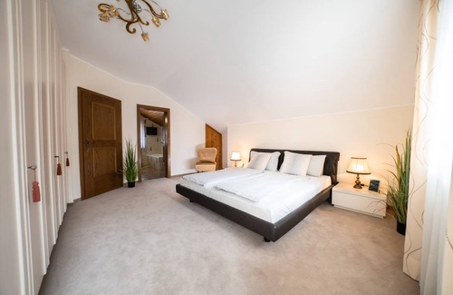 Caldaro Sulla Strada del Vino Villa | 130 m² Villa ∙ 3 bedrooms ∙ 5 guests