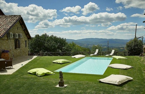 Monte Santa Maria Tiberina Villa | 600 m² Villa ∙ 7 bedrooms ∙ 15 guests