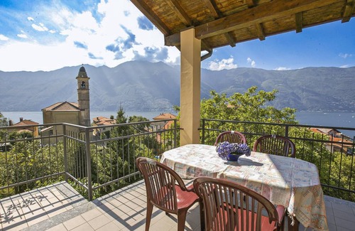 Maccagno con Pino e Veddasca Apartment | 70 m² Apartment ∙ 2 bedrooms ∙ 4 guests