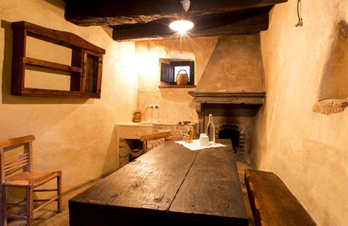 Santo Stefano di Sessanio Cabin | Lodge ∙ 1 bedroom ∙ 2 guests