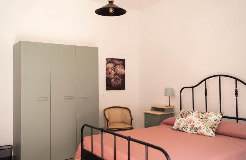 Casal Velino Apartment | La Stanzetta Rooms & Garden