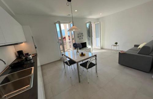 Pallanza Apartment | Lago Azzurro