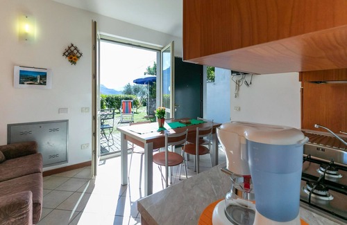 Vercana Apartment | Lake Como - Residence La Collina - Mirtillo