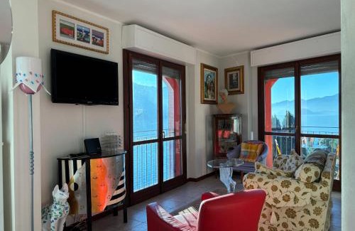 Acquaseria Apartment | Lakeside Design Apartment Casa Manola - Larihome A44