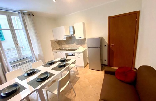 Serravalle Scrivia Hostel | Large three-room apartment 11 hhse