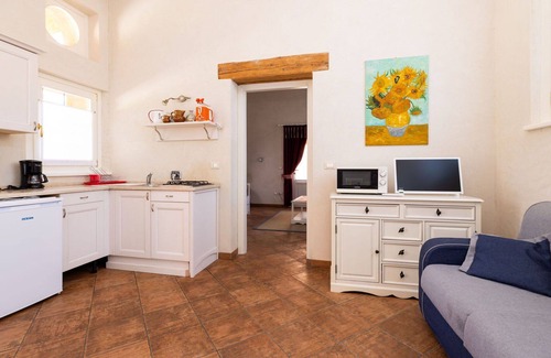 Strassoldo Apartment | Lovely apartment for 5 guests with A/C, WIFI, TV, terrace and pets allowed
