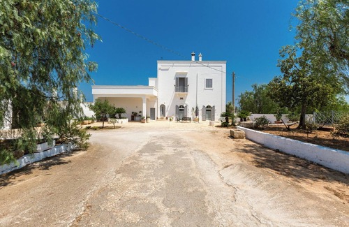 Pezze di Greco House | Masseria Marcantonio - Maestrale by BarbarHouse