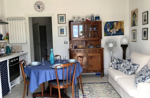 Cisternino Apartment | MASSERIA POESIA-DIMORA BLU-vacation-pool supervista-valle d'Itria-Alberobello