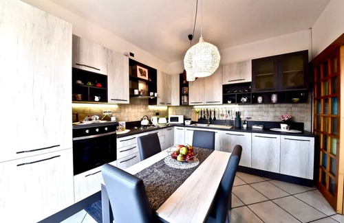 Cogliate Apartment | Modern apartment between Milan and Como