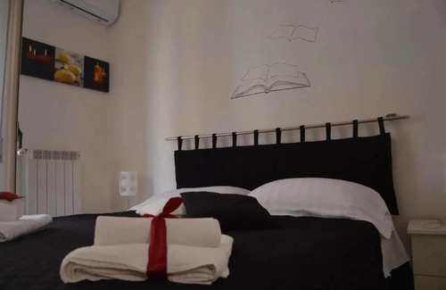 Caltagirone Apartment | Modern Apartment in Caltagirone, 40 m² with Balcony