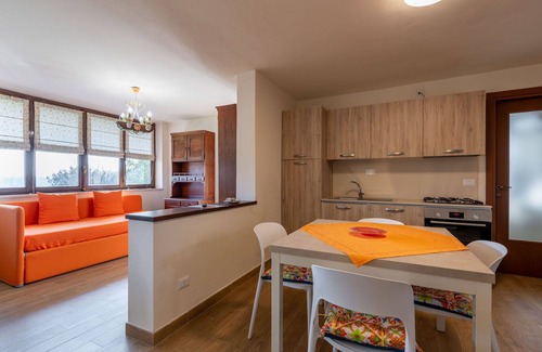Castagnole Monferrato Apartment | Nice apartment for 3 guests with A/C, WIFI, TV and balcony