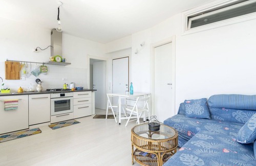 Bussana Apartment | Nice apartment for 4 guests with WIFI, A/C and balcony