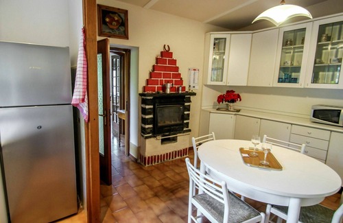 Nesso Apartment | Nice apartment for 4 guests with A/C, WIFI, TV, terrace and pets allowed