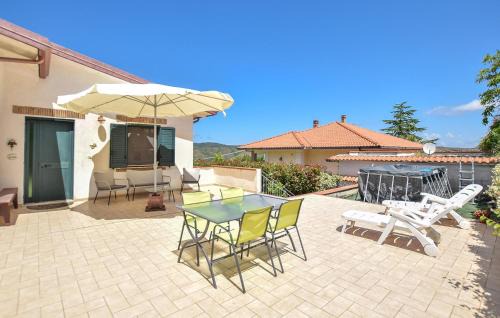 Perdifumo House | Nice Home In Perdifumo