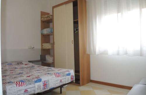 Bibione Lido dei Pini Apartment | One-bedroom flat with balcony and AC