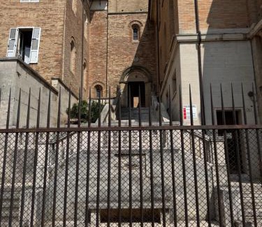 Ripatransone Hostel | Ostello Fondazione Cardarelli
