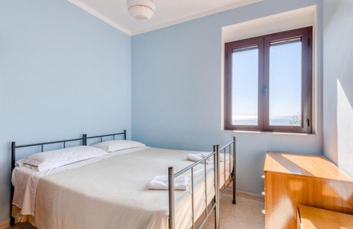 Marina Di Camerota Apartment | Pleasant Apartment in Marina di Camerota