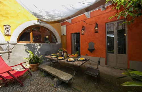 Lesa Villa | Residenza Il Glicine di Lesa, Lesa, Italy