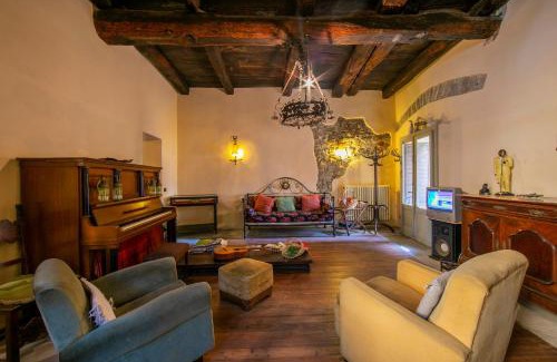Lesa Villa | Residenza Il Glicine di Lesa - Happy Rentals
