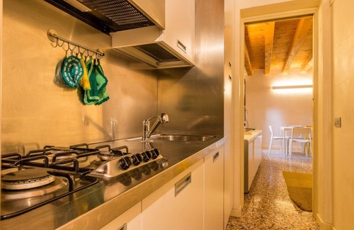 San Polo Apartment | RIALTO MERCATO A FAMILY IN VENICE LIKE AT HOME