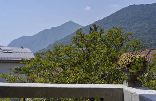 Solto Collina Apartment | Room - La Danza, Villa Giovanna