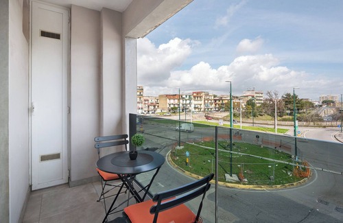 Naples Apartment | Room 'Matrimoniale 3' with Balcony, Wi-Fi and Air Conditioning