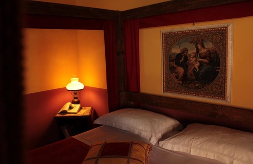 Ruviano Hostel | Santa Maria Degli Angeli C Ospitalità - Hostel