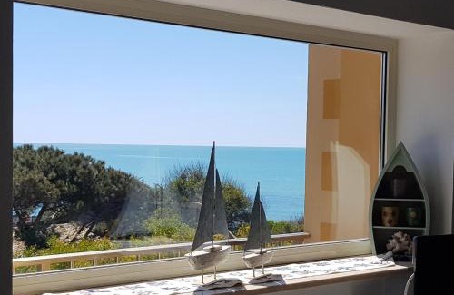 Caucana-finaiti-casuzze-finaiti Nord Apartment | Sitting on the beach
