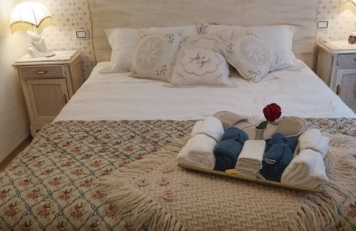 Sabbio Chiese Bed & Breakfast | Stella's House Bed & Breakfast
