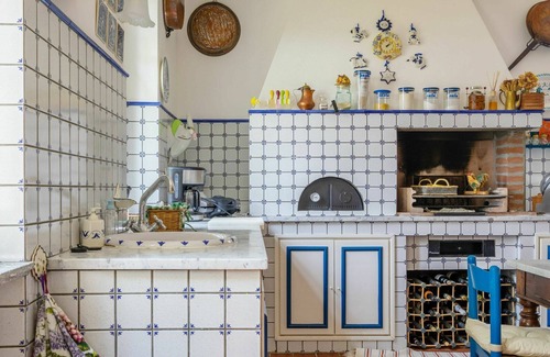 Zenevredo Villa | Stunning private villa with A/C, WIFI, private pool, TV, patio, pets allowed and panoramic view