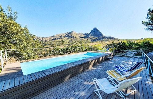 Monreale Villa | Stunning private villa for 6 guests with WIFI, A/C, private pool, TV, terrace and pets allowed