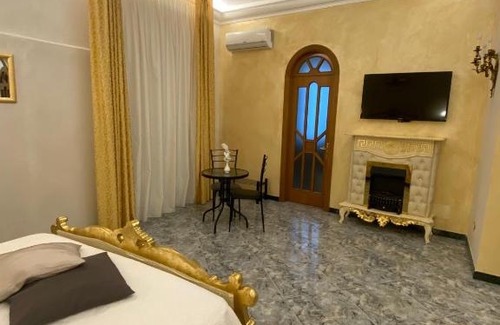 Historical Downtown Salerno Bed & Breakfast | Suite Incentro Salerno