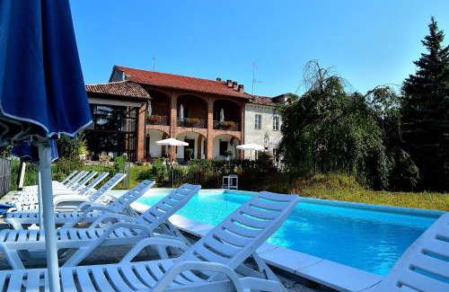 Cereseto House | Tenuta MONVILLONE Country House & Restaurant
