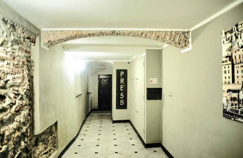Pre Apartment | The Pinta Apartment between Sea and Traces of History